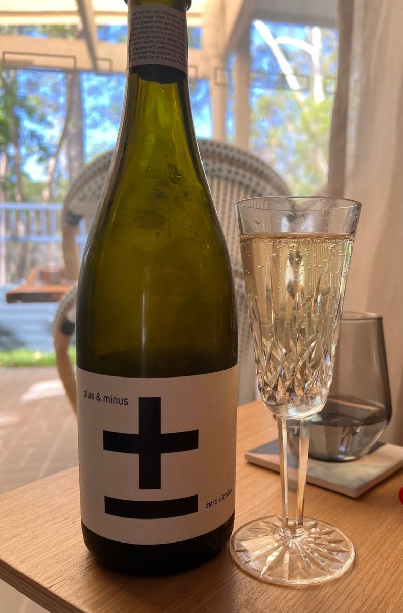 Plus & Minus Alcohol Free Sauvignon Blanc Wine (0.5% ABV) - Wise Bartender - wine