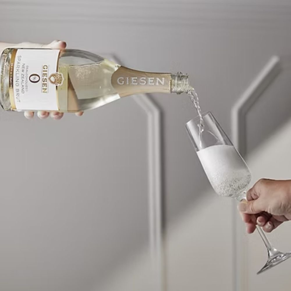 Giesen Brut Alcohol Free Sparkling White Wine (0.0%ABV) - Wise Bartender - wine