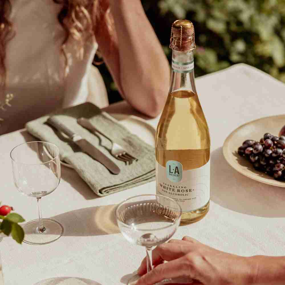 LA Brewery Sparkling White Rose Non - Alcoholic Drink (0.5% ABV) - Wise Bartender - wine